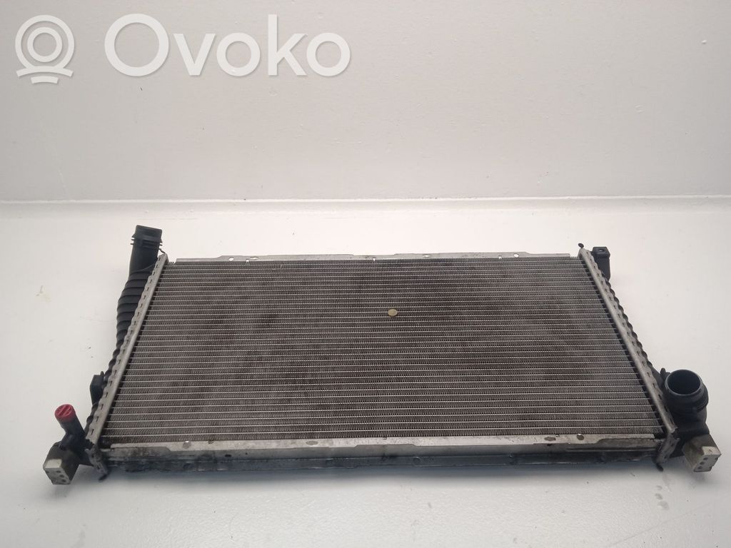 BMW 5 E39 Aušinimo skysčio radiatorius 