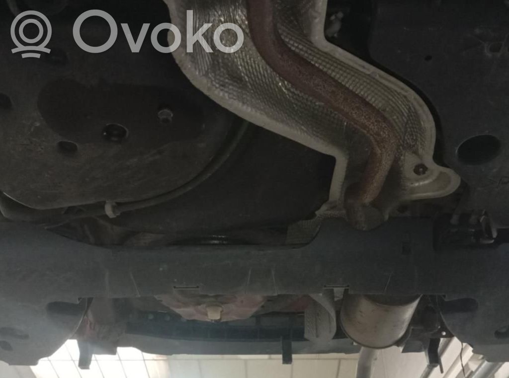 Renault Clio IV Belka osi tylnej z reduktorem 
