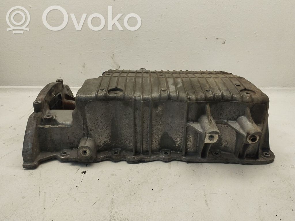 KIA Carens II Cárter 