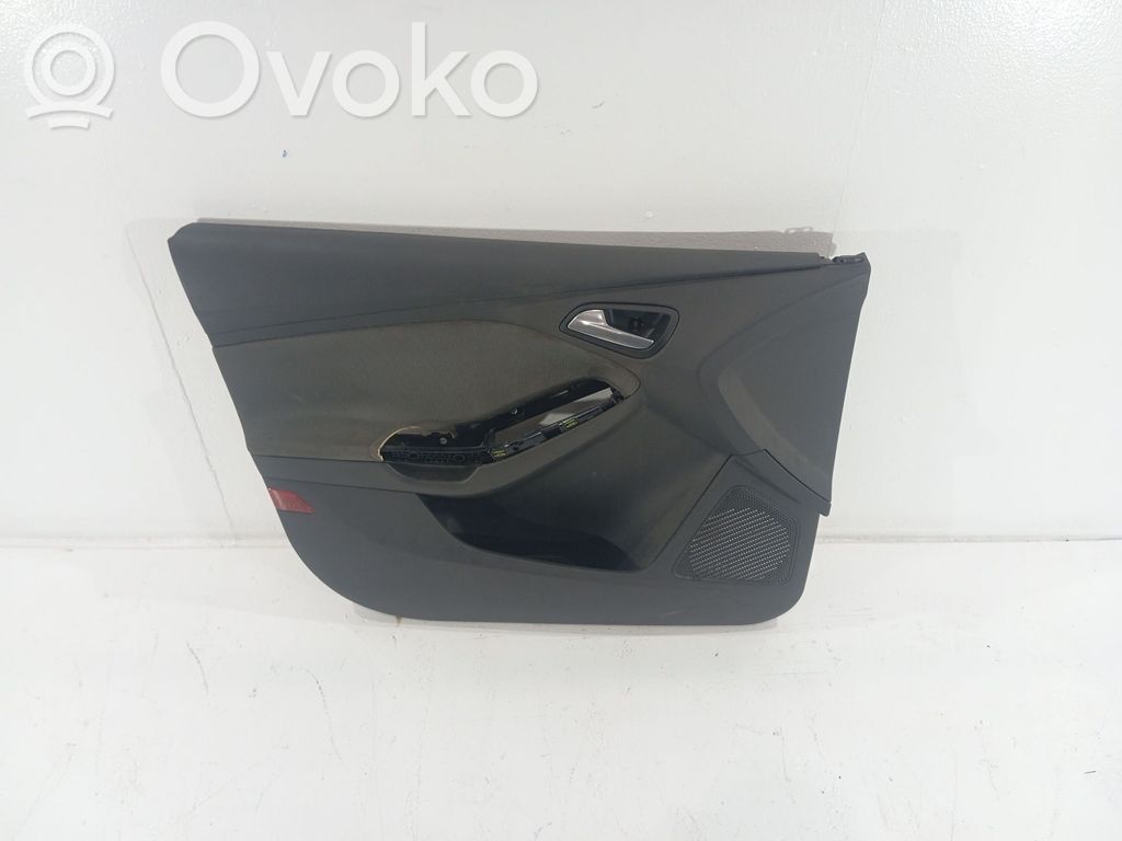 Ford Focus Etuoven verhoilu 