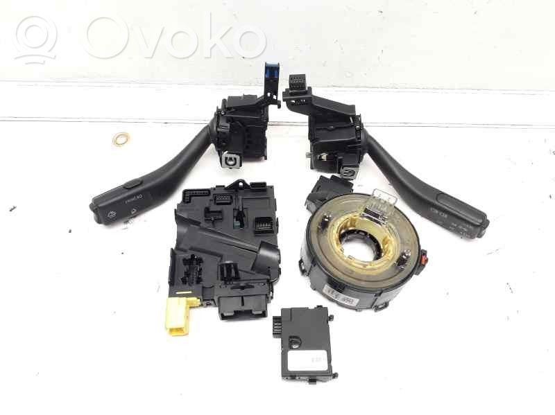 Interruptor de control del panel de luces   1K0959653C,LUCES1K0953513A,LIMPIA1K0953519C