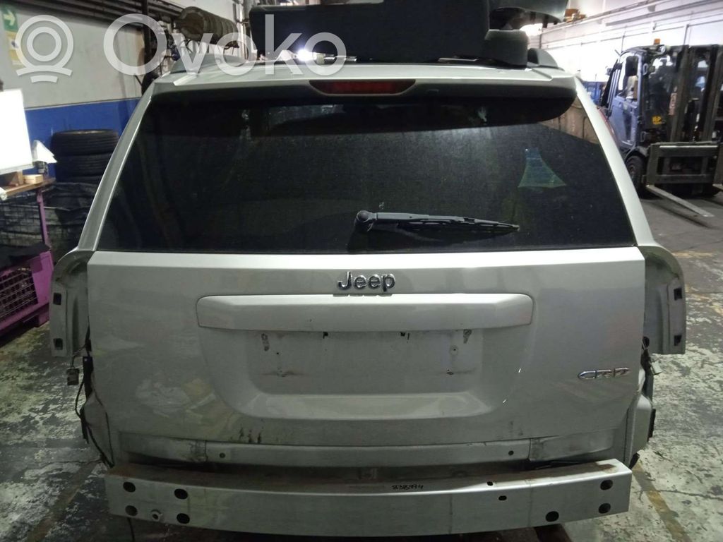 Jeep Compass Puerta del maletero/compartimento de carga 