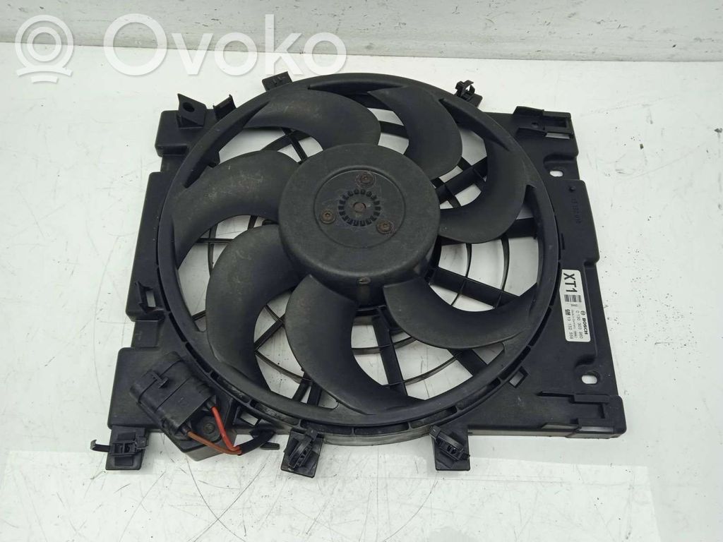 Opel Zafira B Ventilatore di raffreddamento elettrico del radiatore