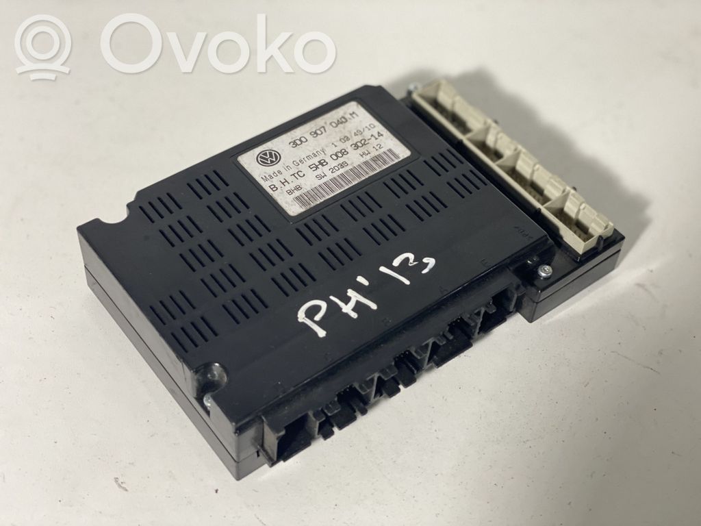 Volkswagen Phaeton Air conditioning/heating control unit 