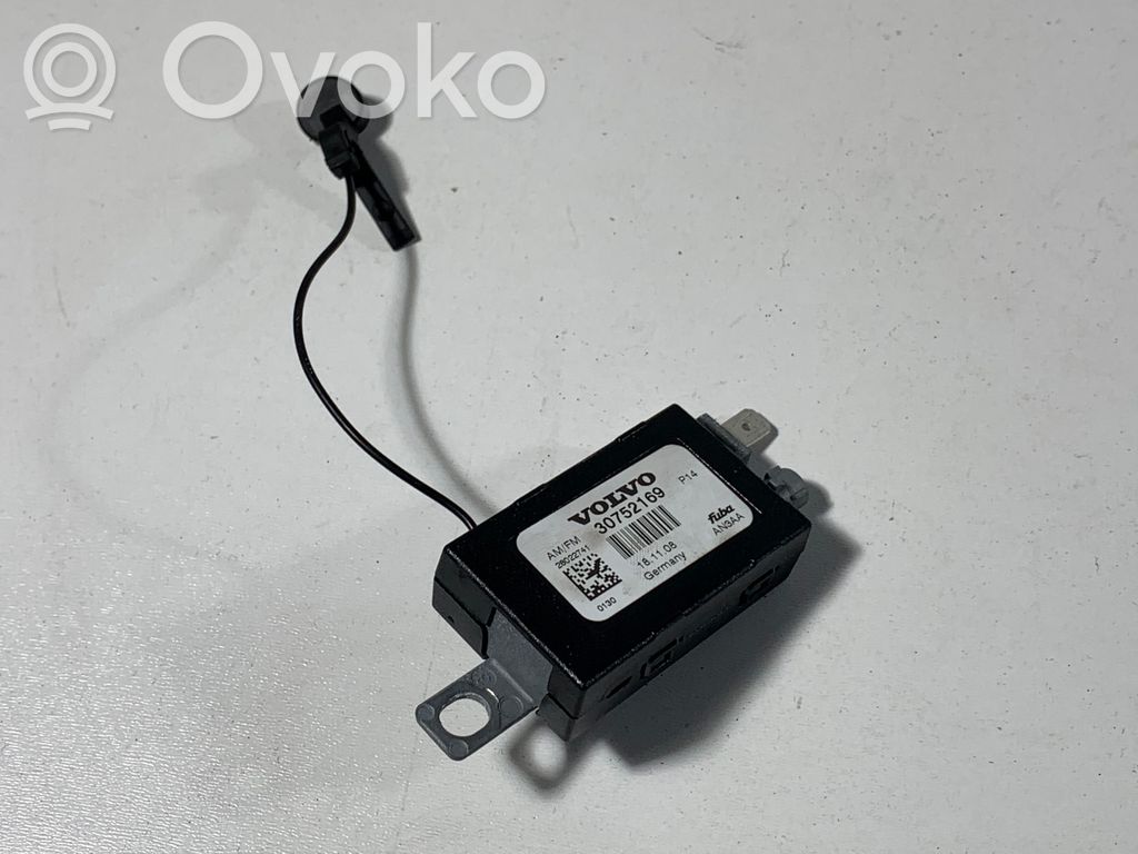 Volvo C30 Antenos stiprintuvas 