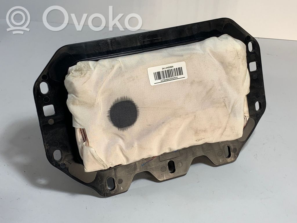 Citroen C5 Keleivio oro pagalvė 