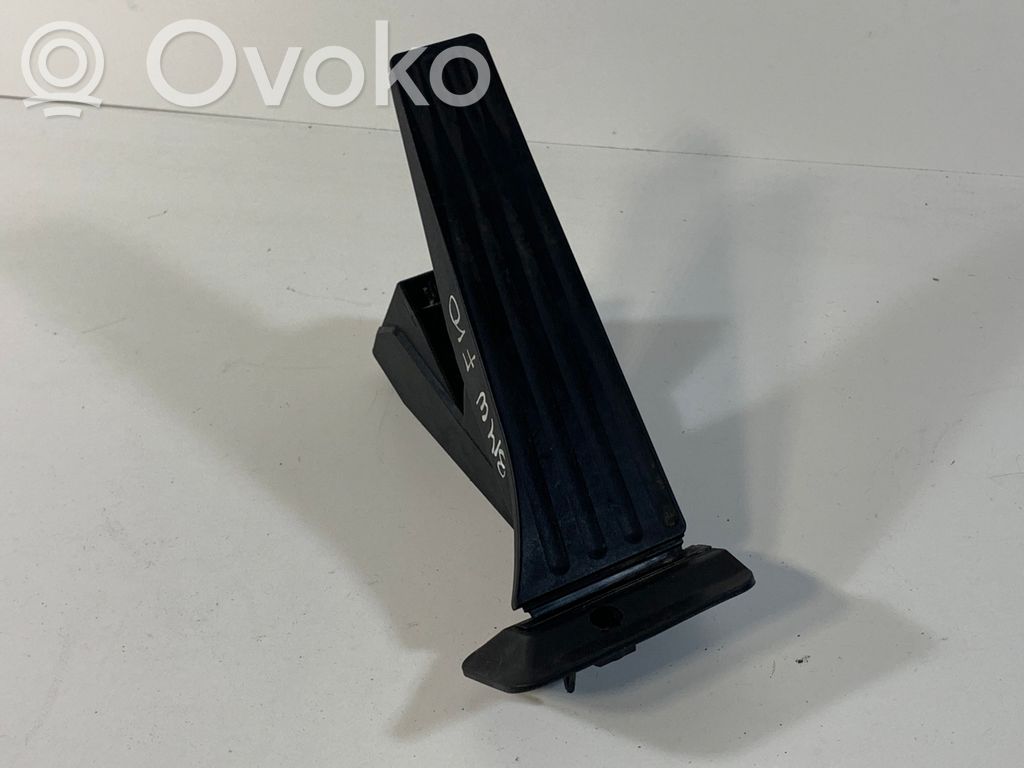 BMW 5 F10 F11 Akceleratoriaus pedalas 