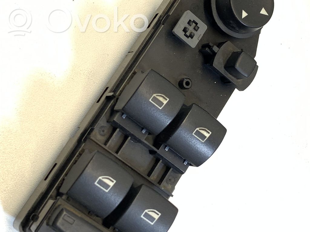 BMW 5 E60 E61 Electric window control switch 