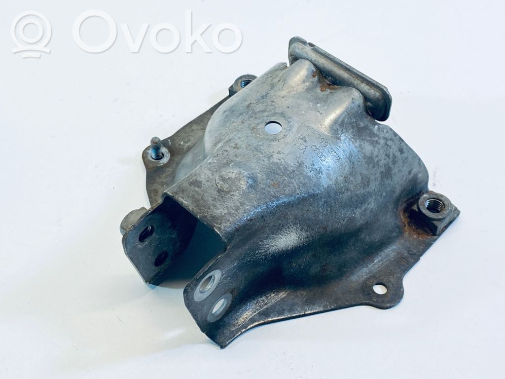 Audi A4 S4 B8 8K Engine mounting bracket 