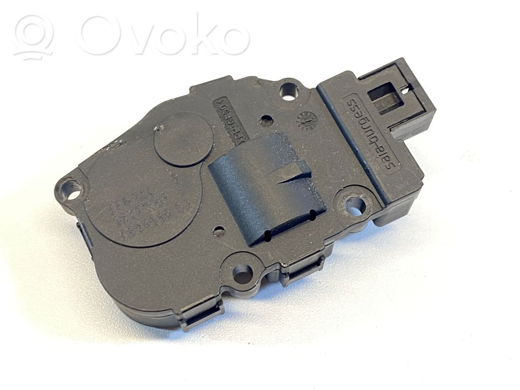 Oro sklendės varikliukas   9854580