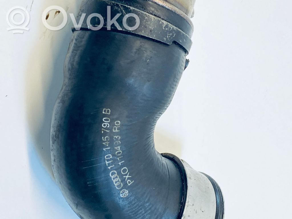 Skoda Octavia Mk2 (1Z) Wąż / Rura intercoolera 