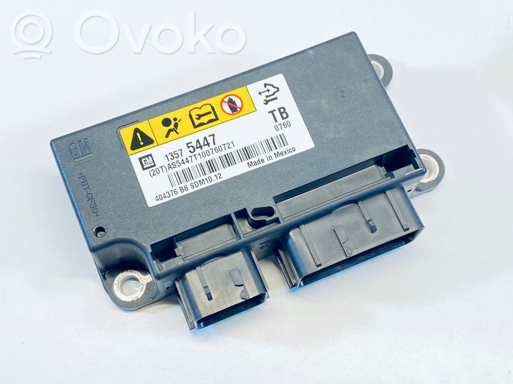 Opel Insignia A Airbag control unit/module 
