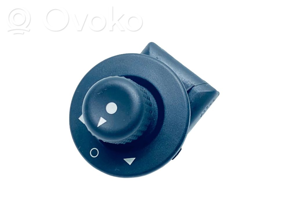 Citroen C2 Wing mirror switch 