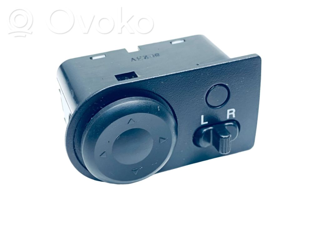 Chevrolet Aveo Wing mirror switch 