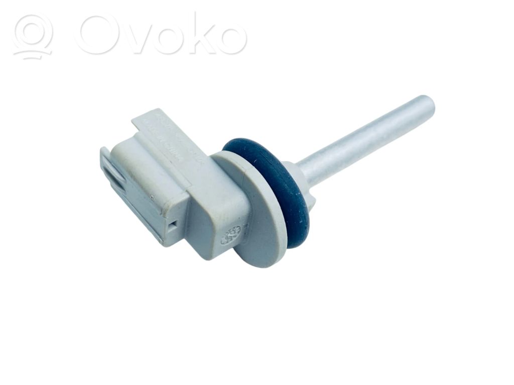Interior temperature sensor   32289547,31436994
