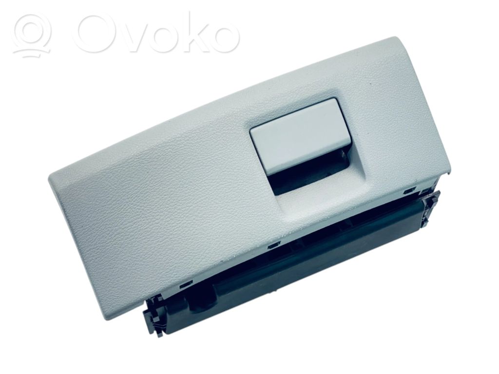 Audi A3 S3 8V Moldura del asiento 