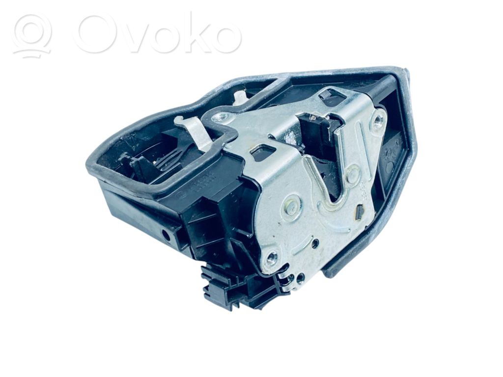 BMW 4 F32 F33 Zamek drzwi przednich 