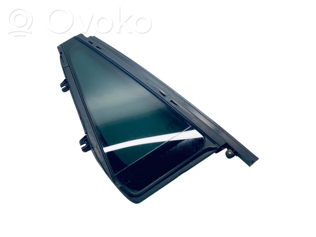 Volvo XC90 Ventanilla de ventilación de la puerta trasera 