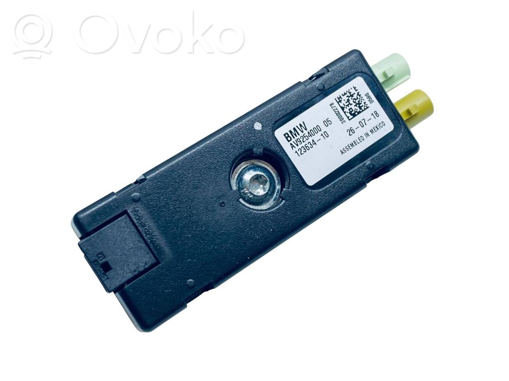 BMW i3 Antenos stiprintuvas 