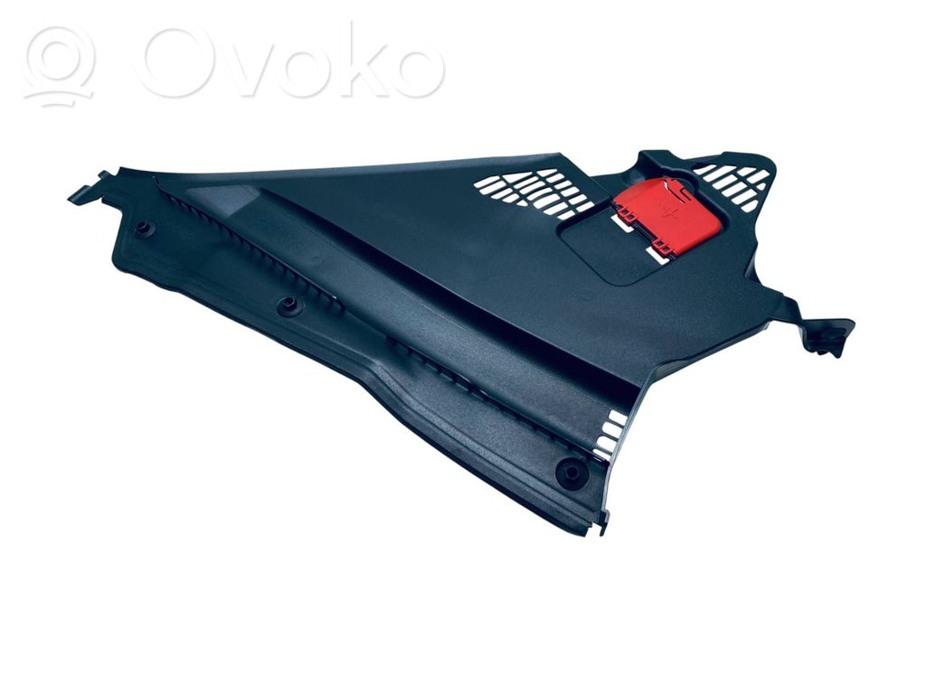 BMW 3 F30 F35 F31 Muu moottoritilan osa 