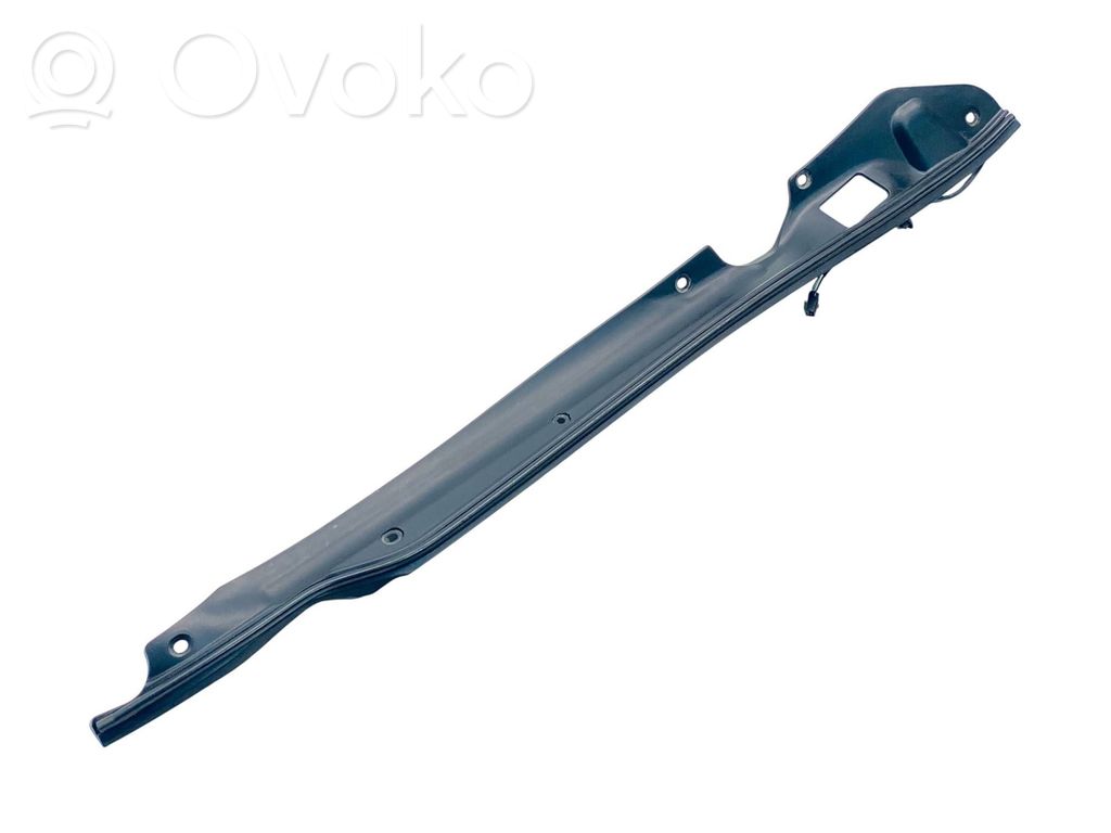 Tesla Model S Tailgate sensor 