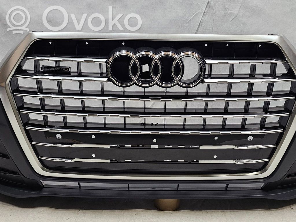 Audi Q7 4M Front bumper 