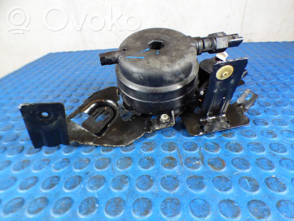 Opel Combo E Filtro de combustible 