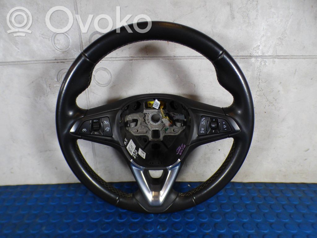 Ohjauspyörä   39058749,C337225