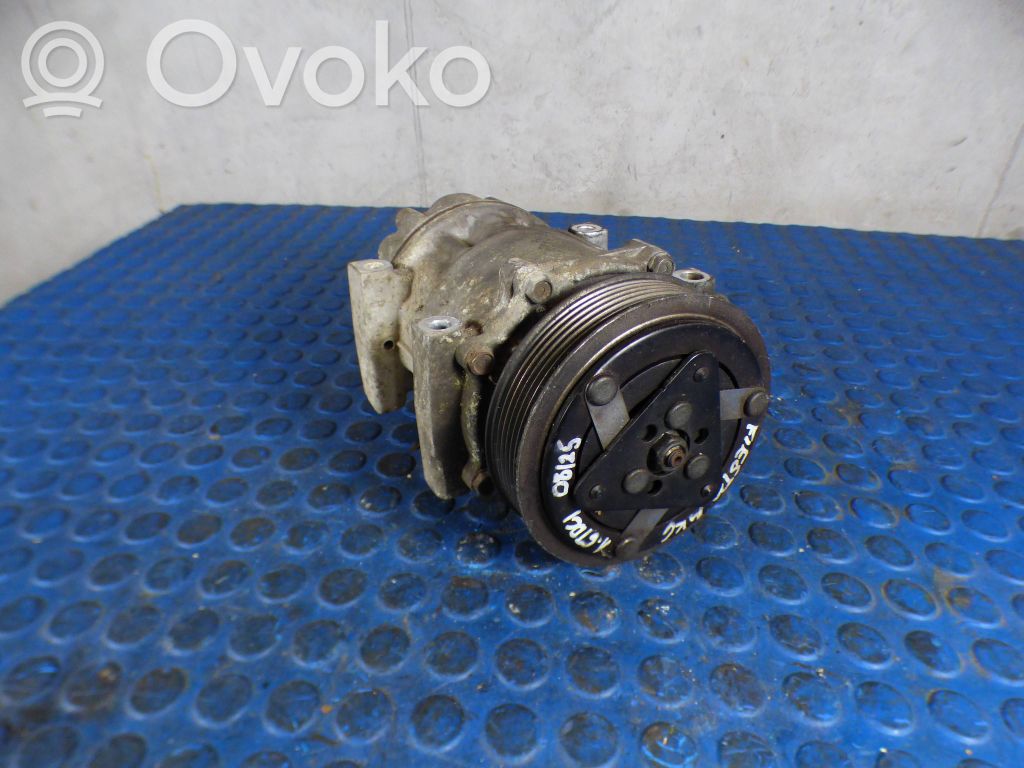 Ford Fiesta Ilmastointilaitteen kompressorin pumppu (A/C) 