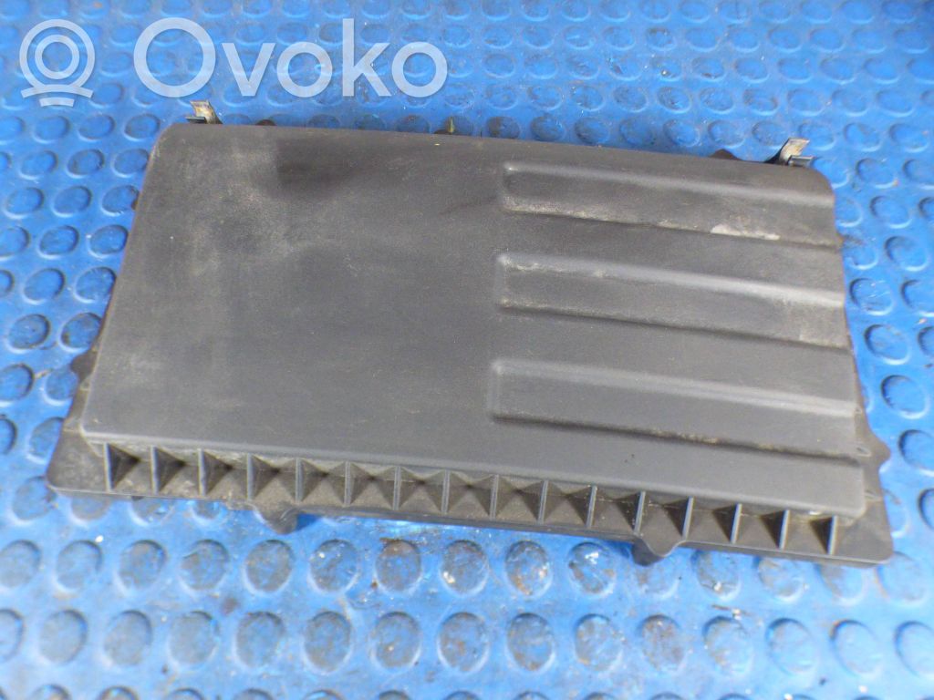 Volkswagen Polo V 6R Obudowa filtra powietrza 