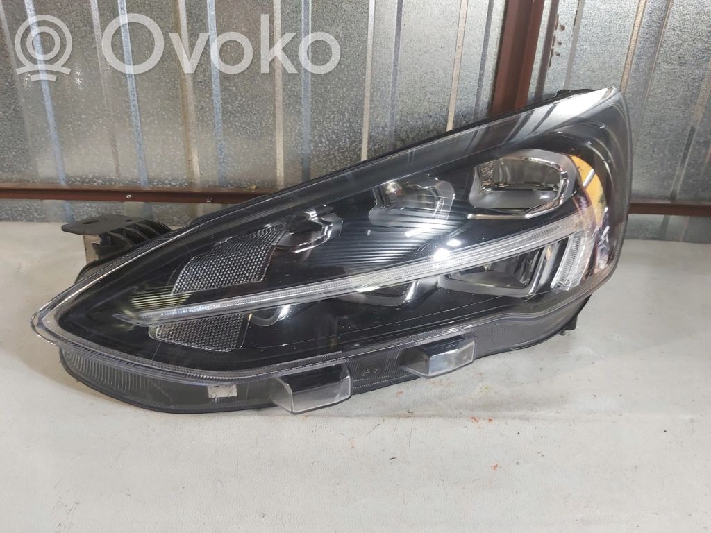 Ford Focus Headlight/headlamp 