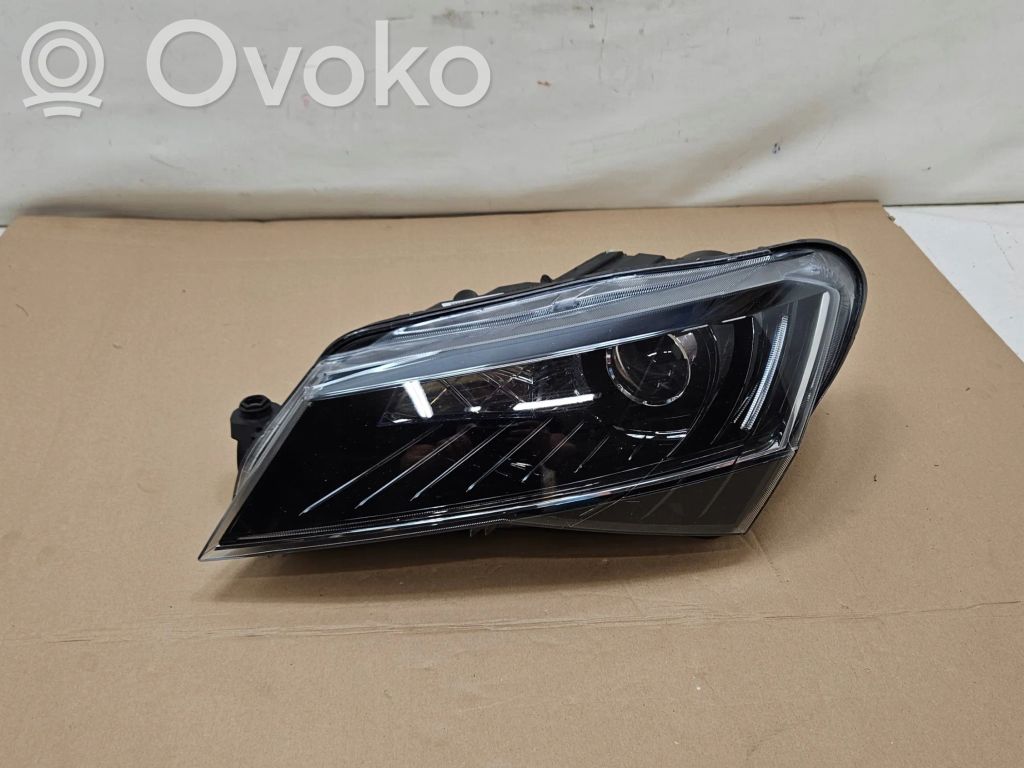 Skoda Superb B8 (3V) Scheinwerfer 