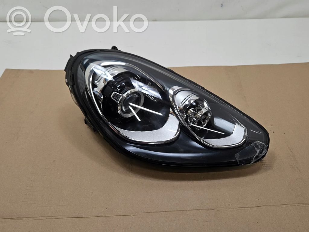 Porsche Cayenne (92A) Far 