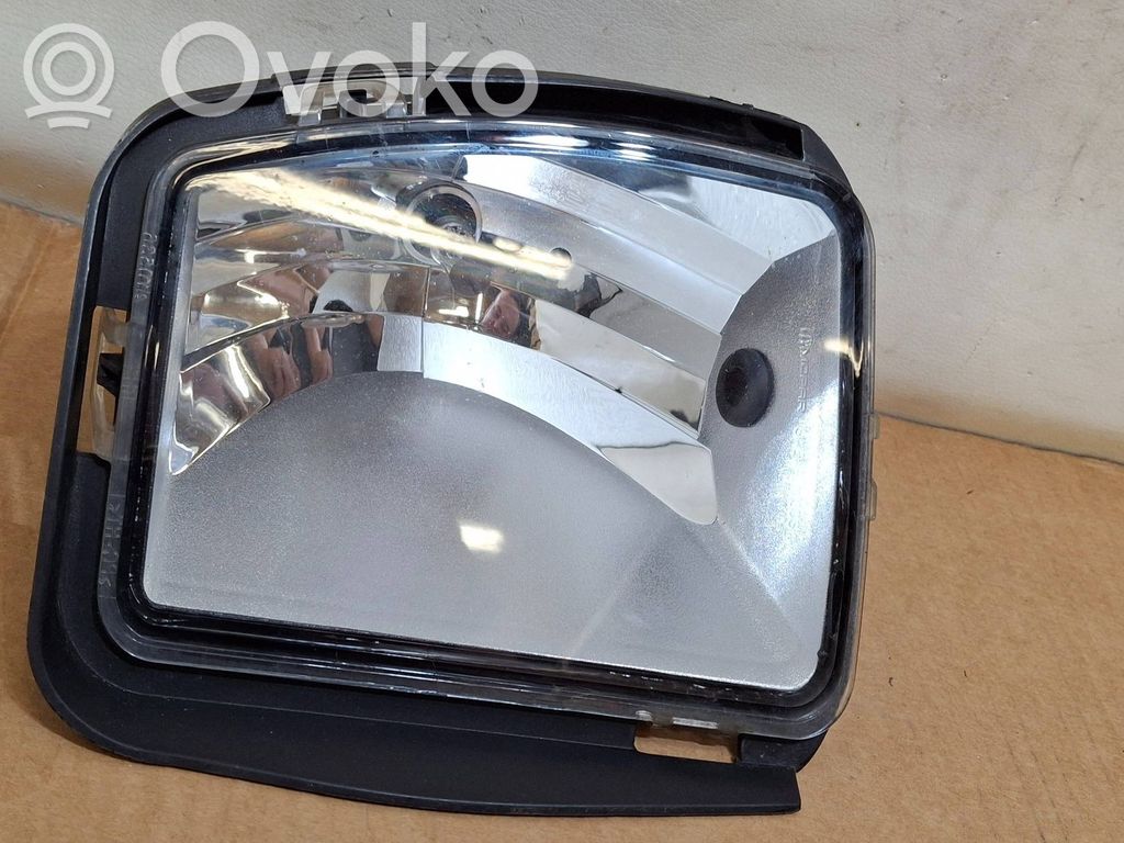 Dodge RAM 1500 DS Sumuvalon osa 