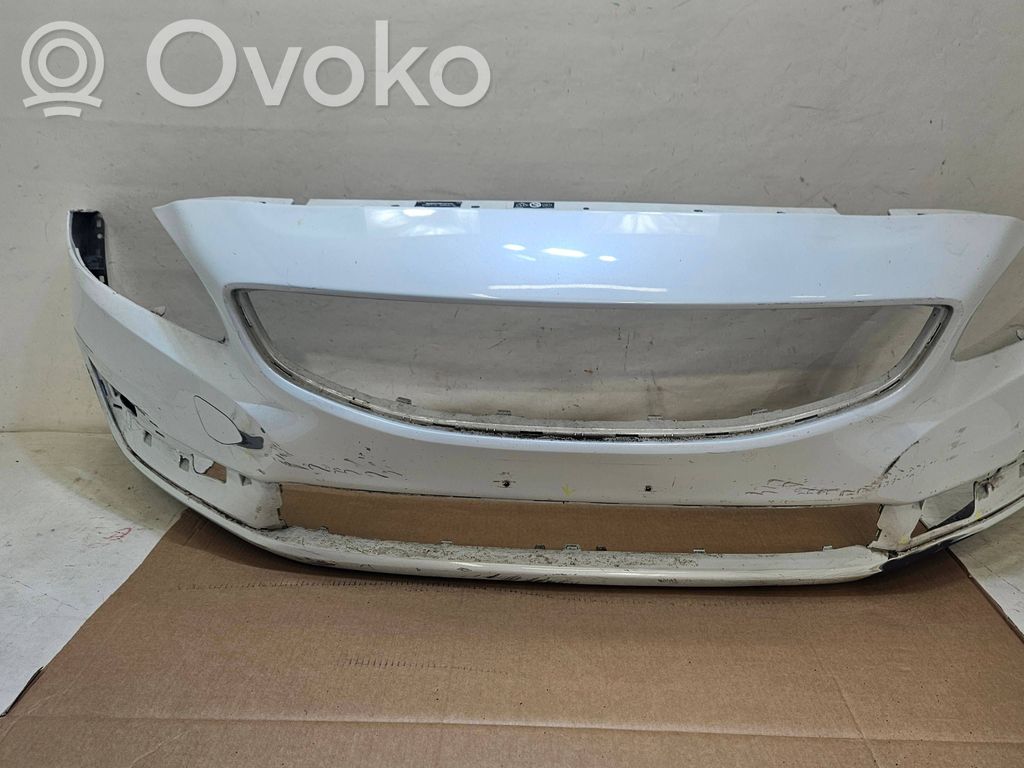 Volvo S60 Front bumper 