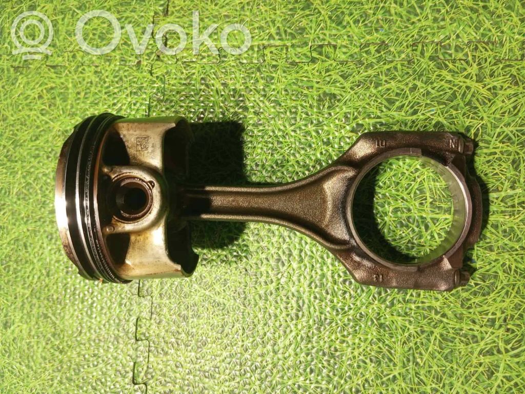 Piston   7598207,7843237