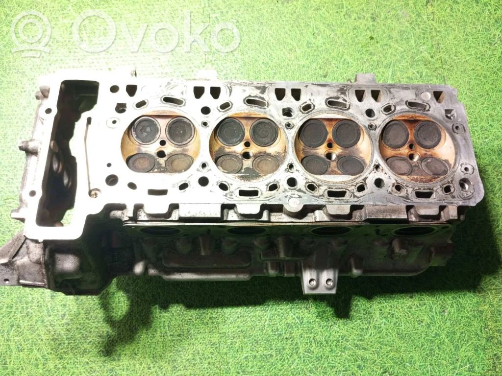 Engine head   7586182,11127586179