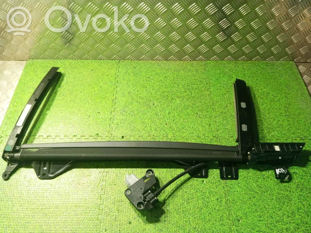 BMW 7 F01 F02 F03 F04 Motor cortină ușă spate 