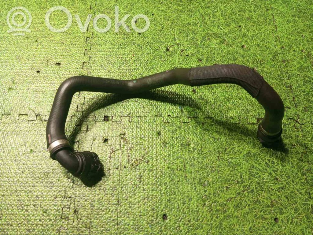 Engine coolant pipe/hose   7589736