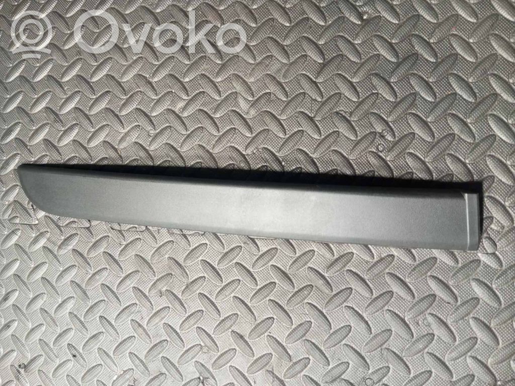 BMW 7 F01 F02 F03 F04 Listwa / Uszczelka szyby drzwi tylnych 