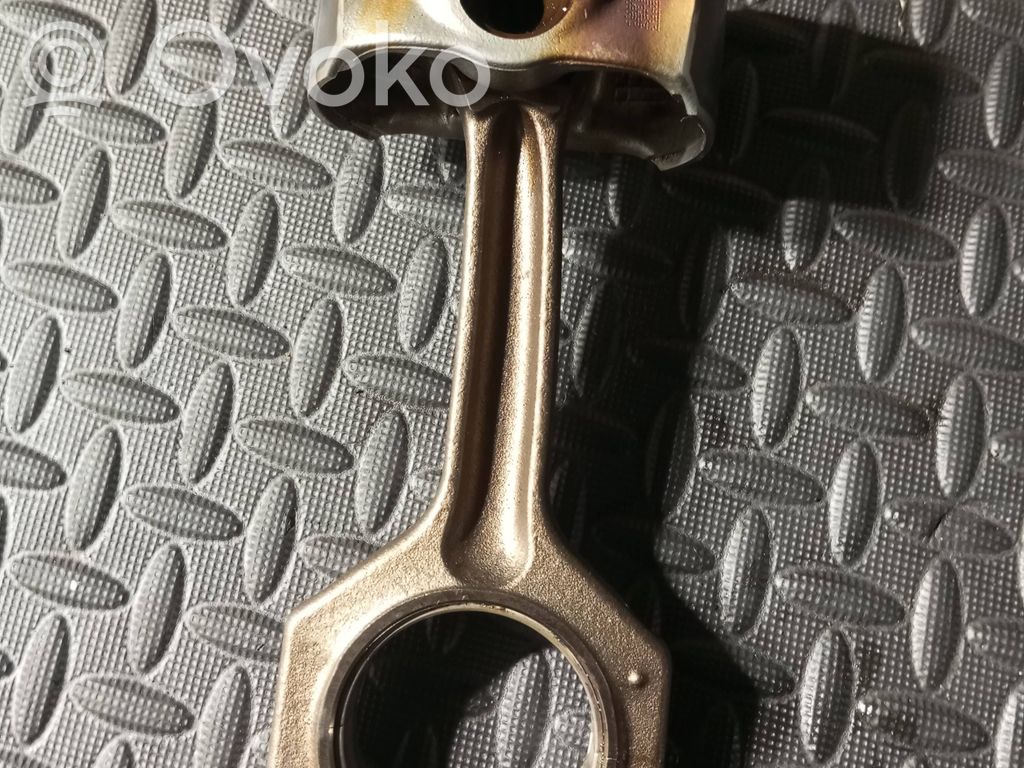 BMW 5 F10 F11 Piston avec bielle 