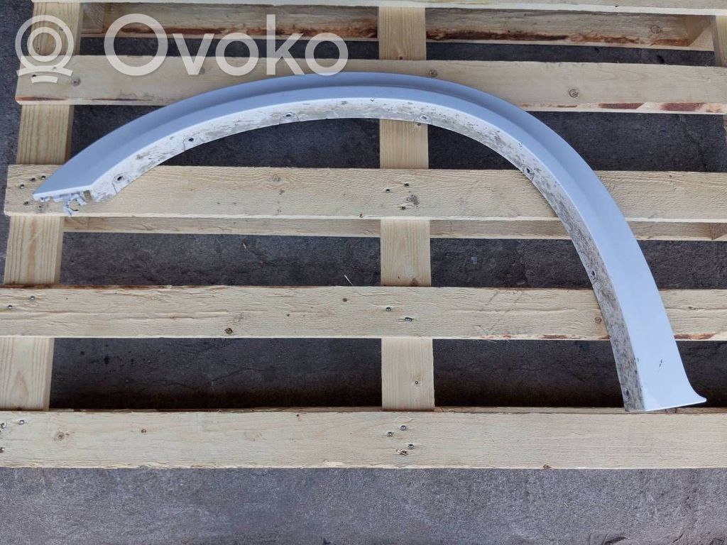 BMW X5M E70 Front arch trim 