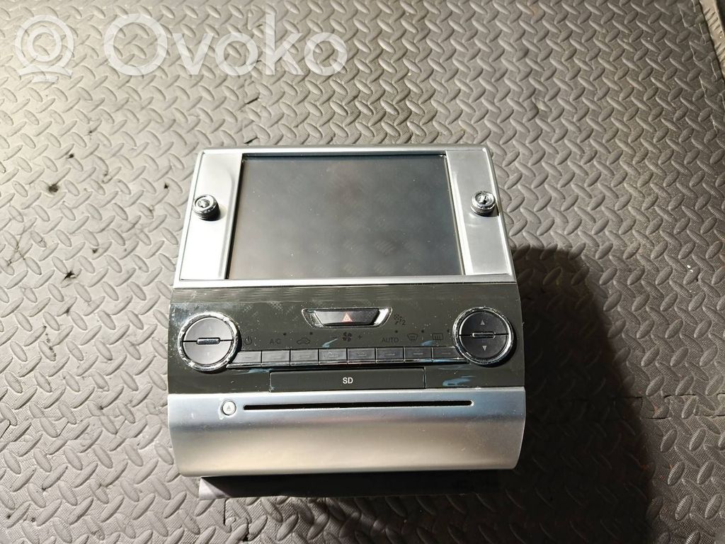 Maserati Quattroporte Unitate principală radio/CD/DVD/GPS 