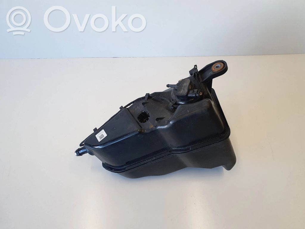 BMW 5 G30 G31 G38 Zbiornik płynu AdBlue 
