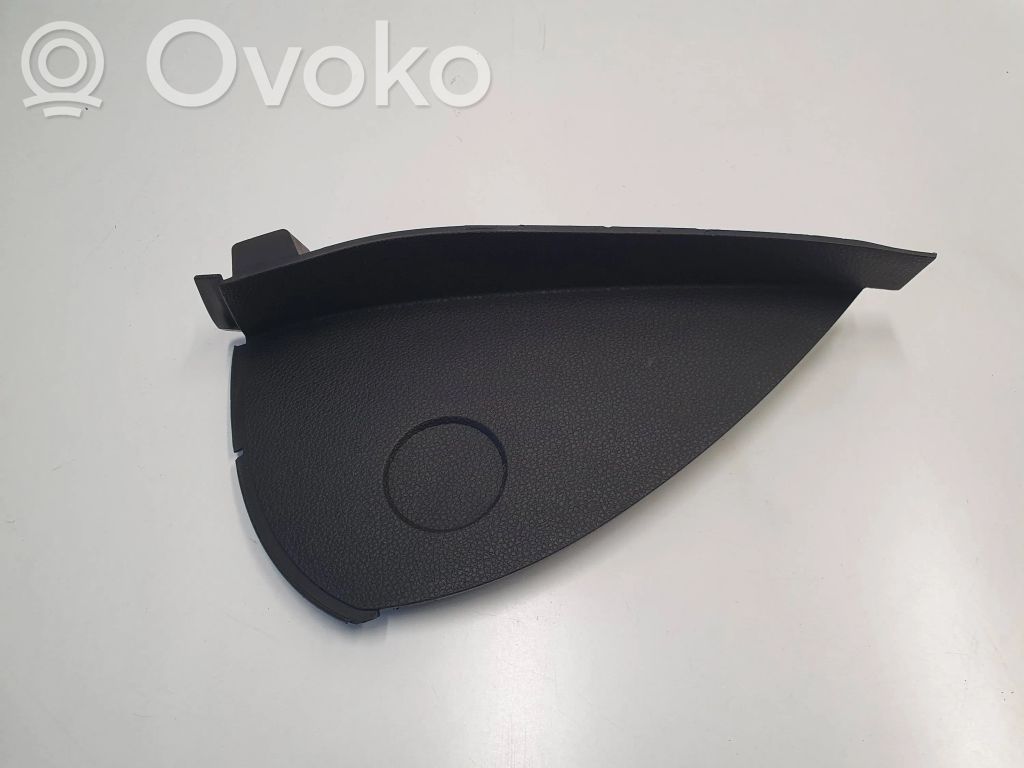 BMW 1 E82 E88 Dashboard side end trim 
