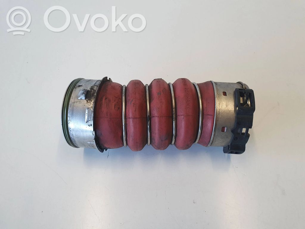 Intercooler hose/pipe   7802754