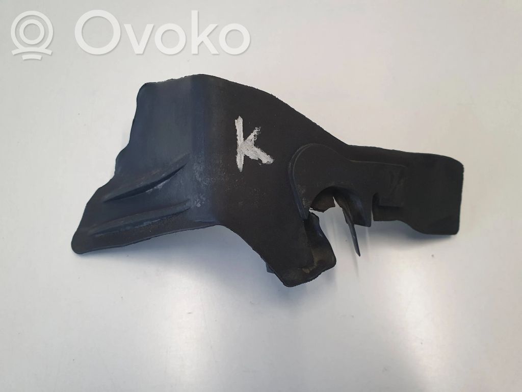 Engine compartment rubber   7182059