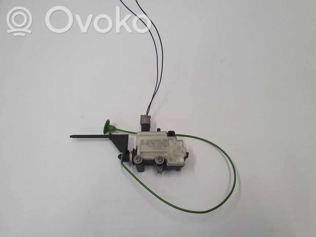 BMW 1 E82 E88 Polttoainesäiliön korkin lukko 