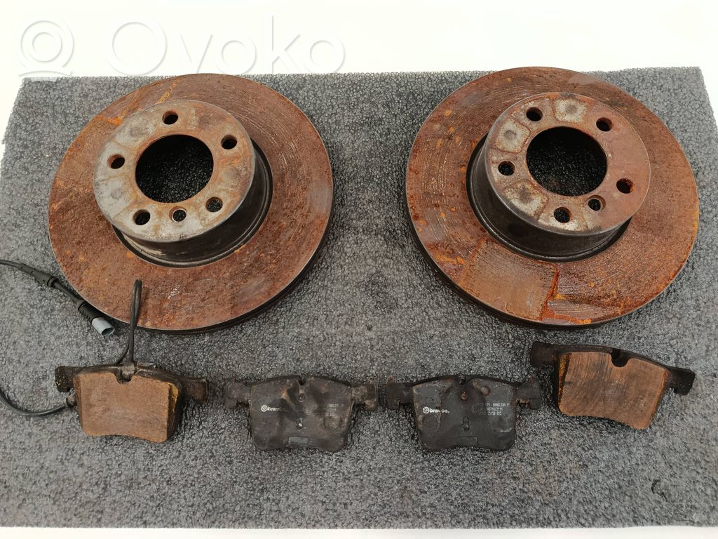 BMW 4 F32 F33 Priekinis stabdžių diskas 