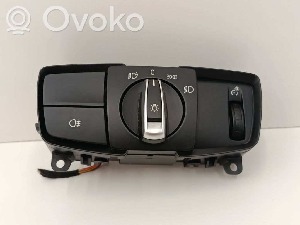 BMW 2 F46 Light switch 
